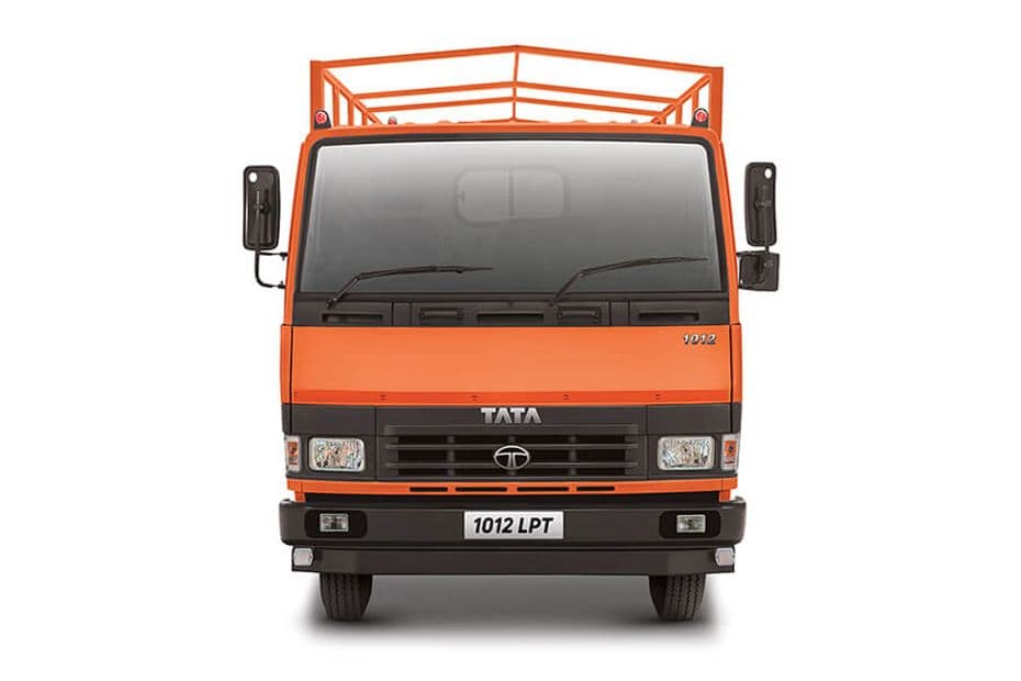 Tata 1012 LPT Front View