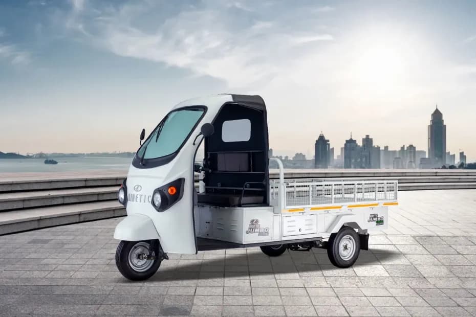Kinetic Safar Jumbo Exterior Image