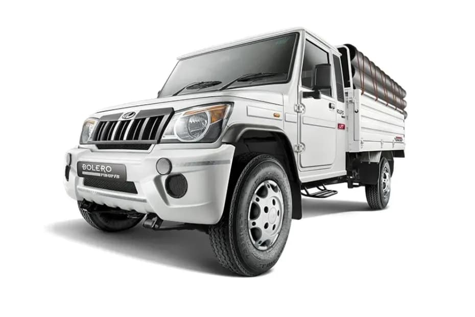 Mahindra Bolero Pik-Up Left Front Three Quarter
