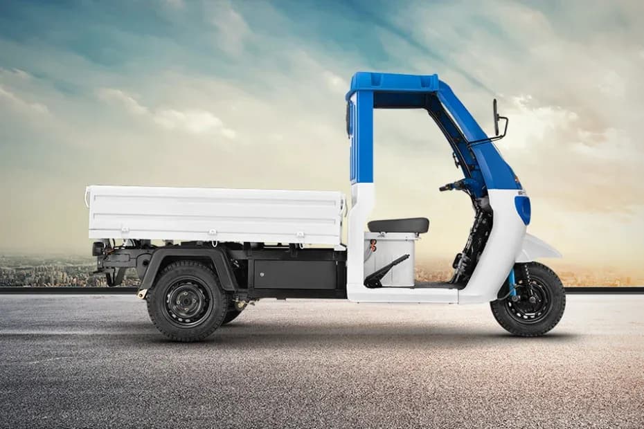 Mahindra Treo Zor Pickup Right Side View