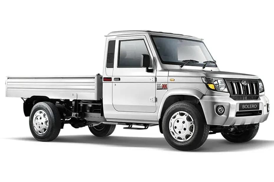 Mahindra Bolero MaXX Pik-Up City Right Front Three Quarter