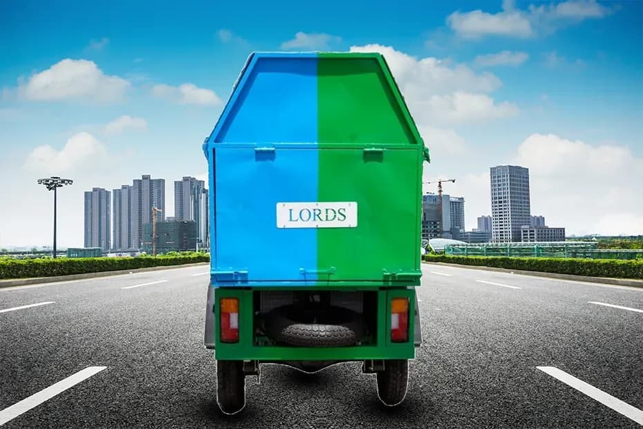 Lord's Swachh Yaan Rear Side