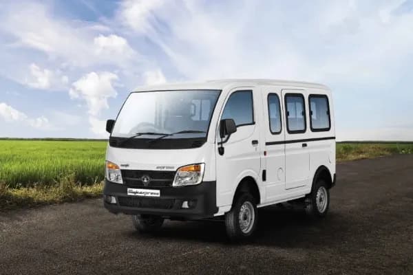 Tata Magic Express