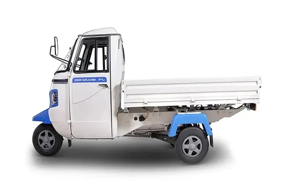 Mahindra Zor Grand Left Side View