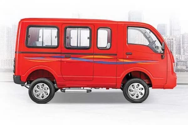 Tata Magic Express Tourist