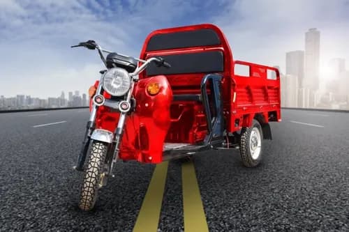 GK Rickshaw Heavy 100three-wheelers