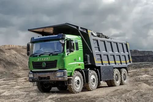 Propel 470 HEV 8X4